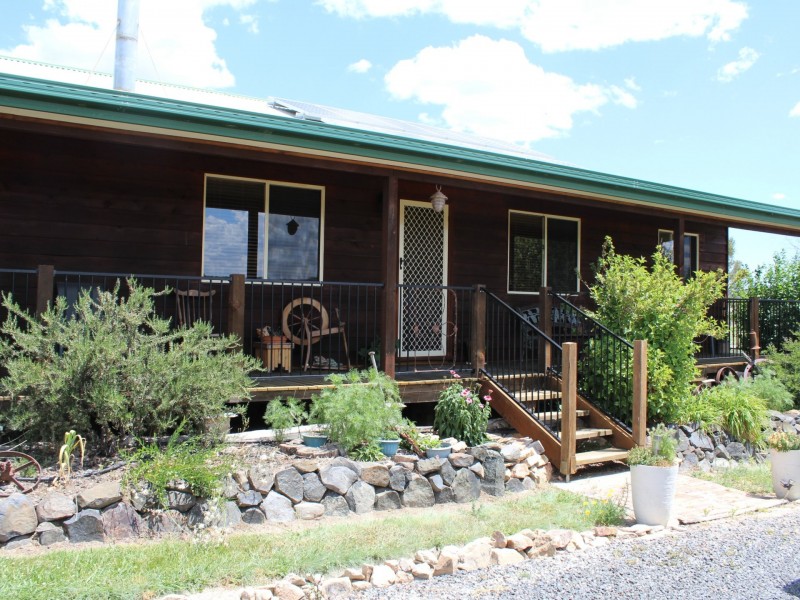 962 Polhill Road, Glen Innes NSW 2370