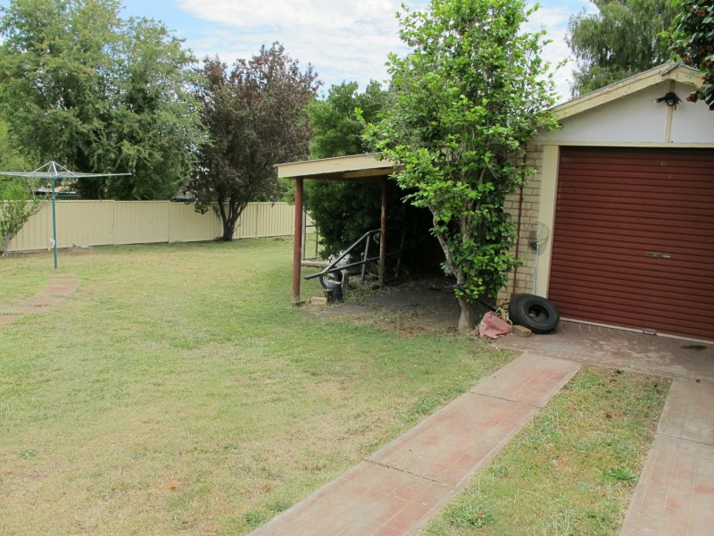 12 Clarke Street, Glen Innes NSW 2370