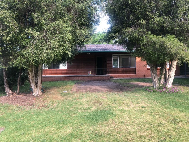 143 Hunter Street, Glen Innes NSW 2370