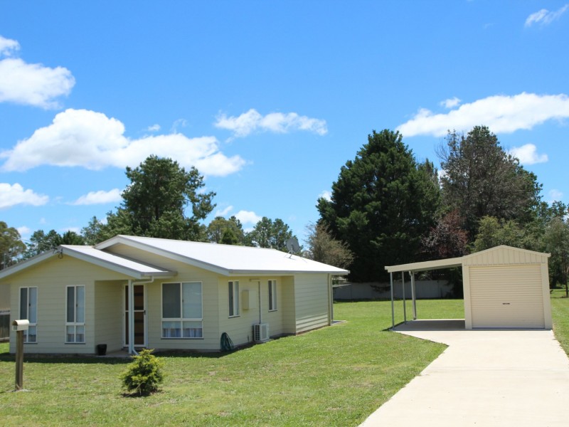 10 Camp Street, Glencoe NSW 2365