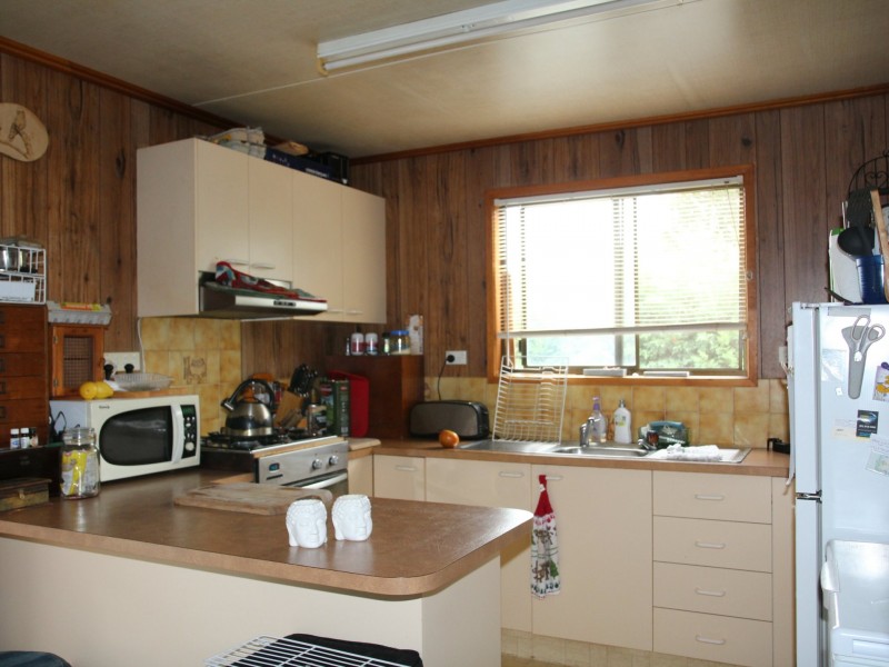 7 Meade Street, Glen Innes NSW 2370