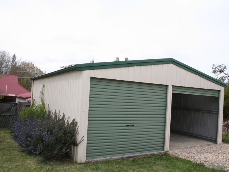 11 Manns Lane, Glen Innes NSW 2370