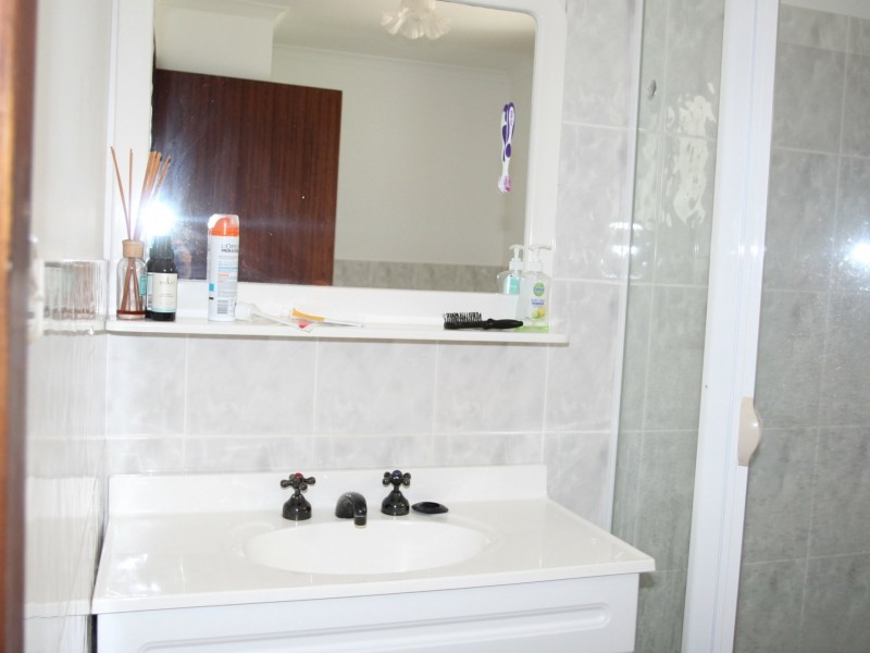 68-70 Heron Street, Glen Innes NSW 2370