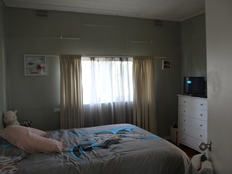 112 Coronation Avenue, Glen Innes NSW 2370