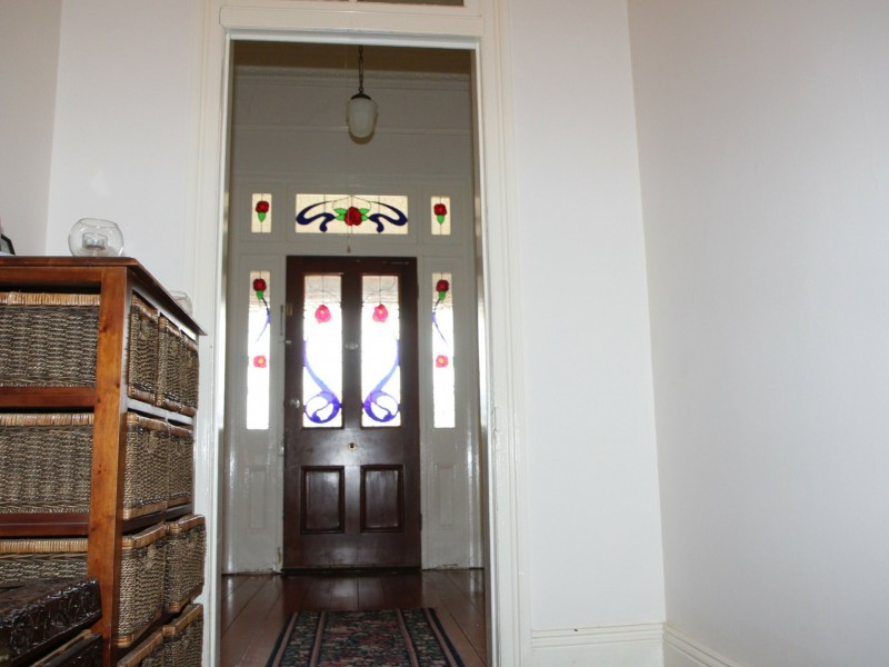 93 Church Street, Glen Innes NSW 2370