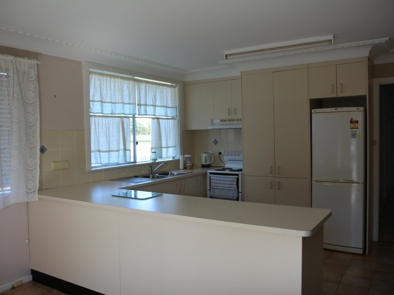 297 Bourke Street, Glen Innes NSW 2370