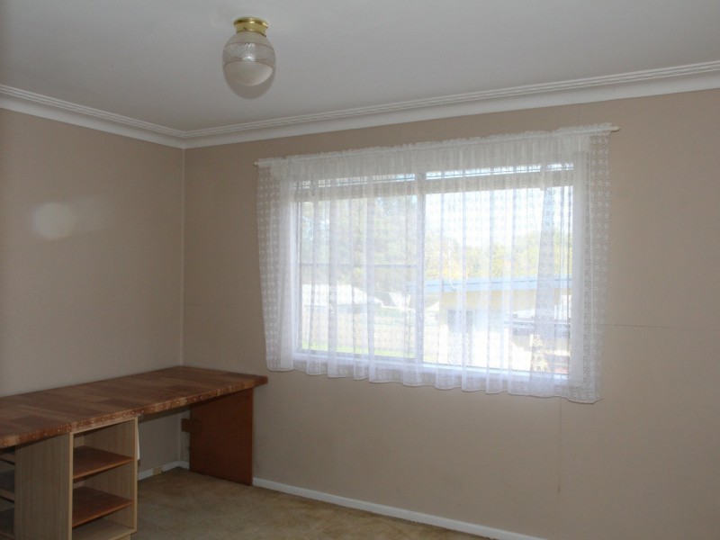 297 Bourke Street, Glen Innes NSW 2370