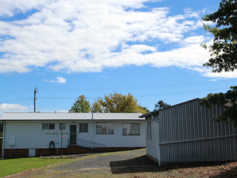 297 Bourke Street, Glen Innes NSW 2370