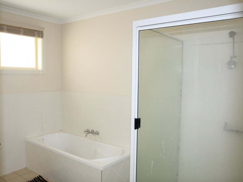 55 Abbott Street, Glen Innes NSW 2370