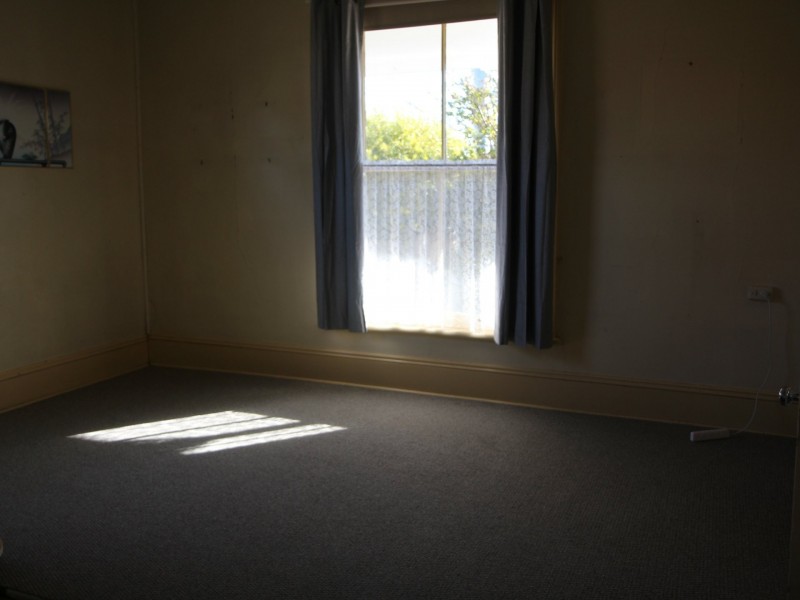 Unit 2/125 Church Street, Glen Innes NSW 2370