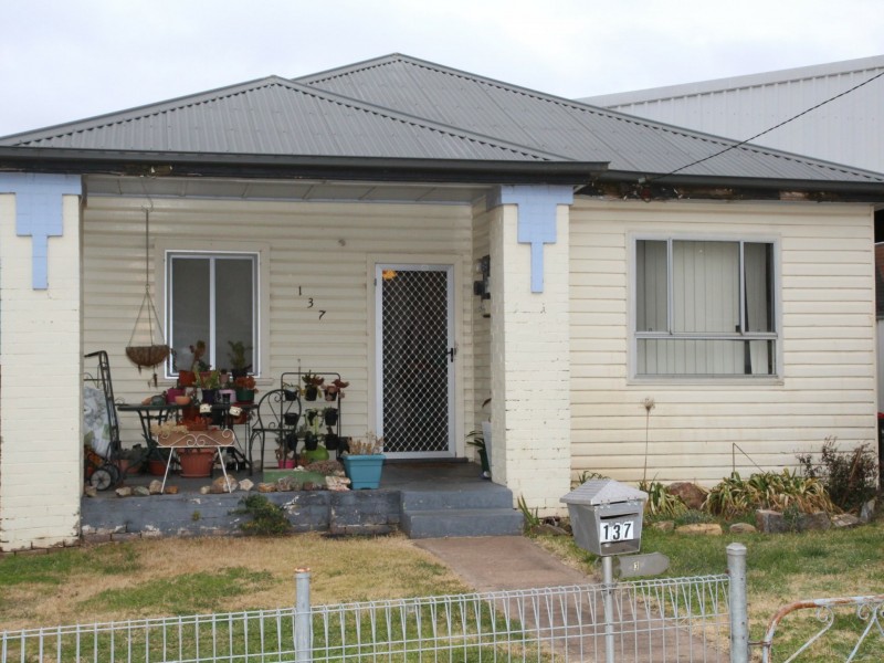137 Lambeth Street, Glen Innes NSW 2370