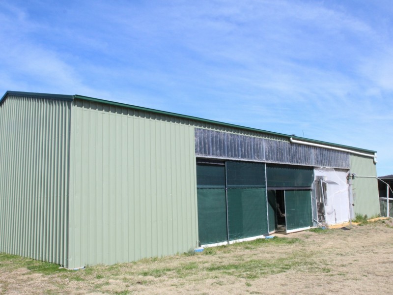 961 Polhill Road, Wellingrove NSW 2370