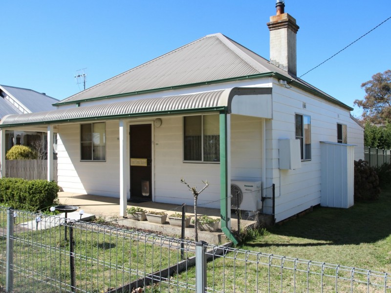 75 Lambeth Street, Glen Innes NSW 2370
