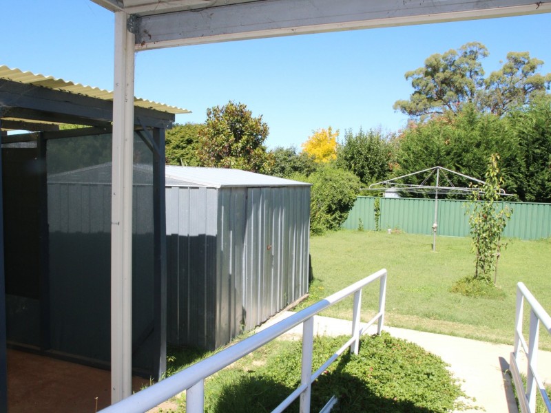 75 Lambeth Street, Glen Innes NSW 2370