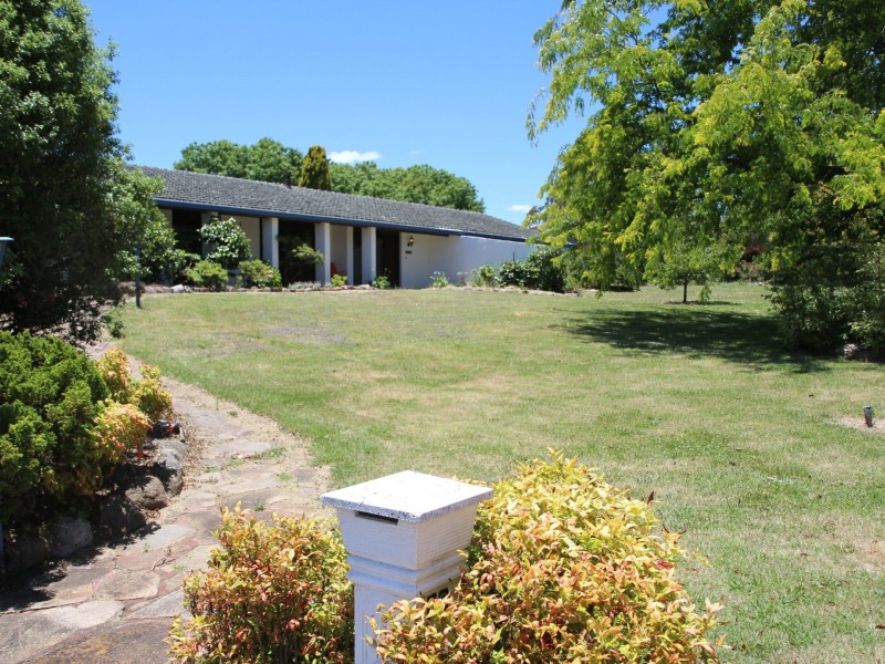 68-70 Heron Street, Glen Innes NSW 2370