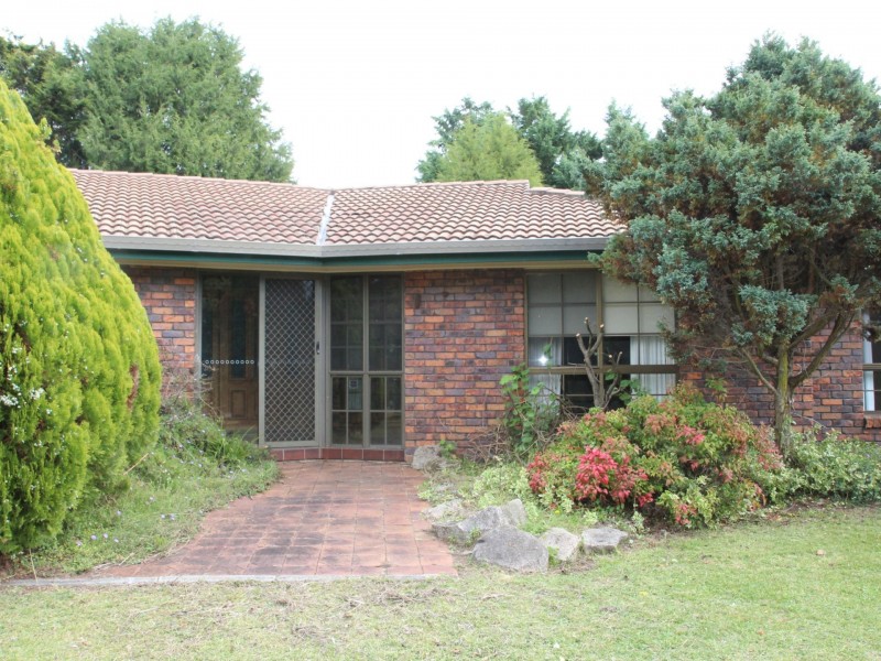 3 Lynch Road, Glen Innes NSW 2370