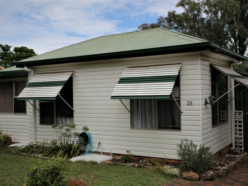 26 Lawrance Street, Glen Innes NSW 2370