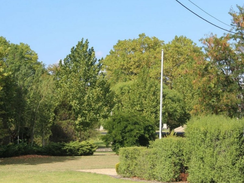 112 West Avenue, Glen Innes NSW 2370