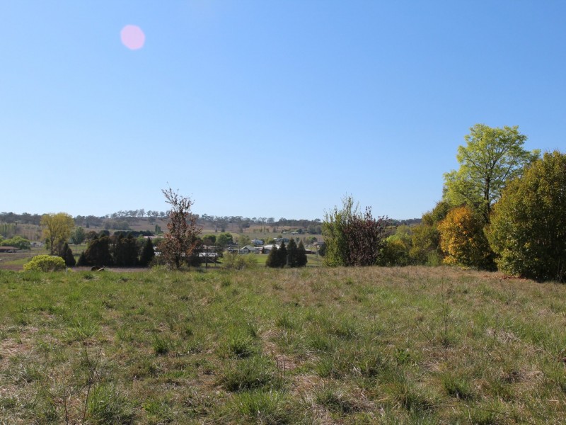 208 West Avenue, Glen Innes NSW 2370