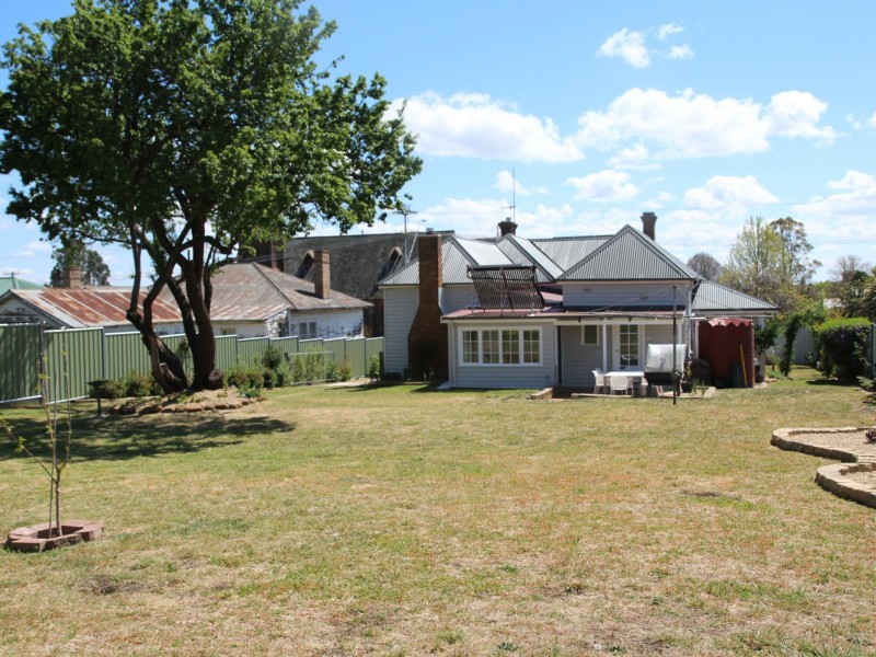 157 Meade Street, Glen Innes NSW 2370