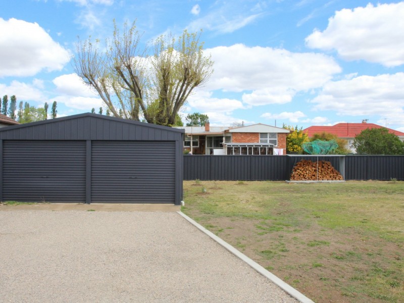185 Meade Street, Glen Innes NSW 2370