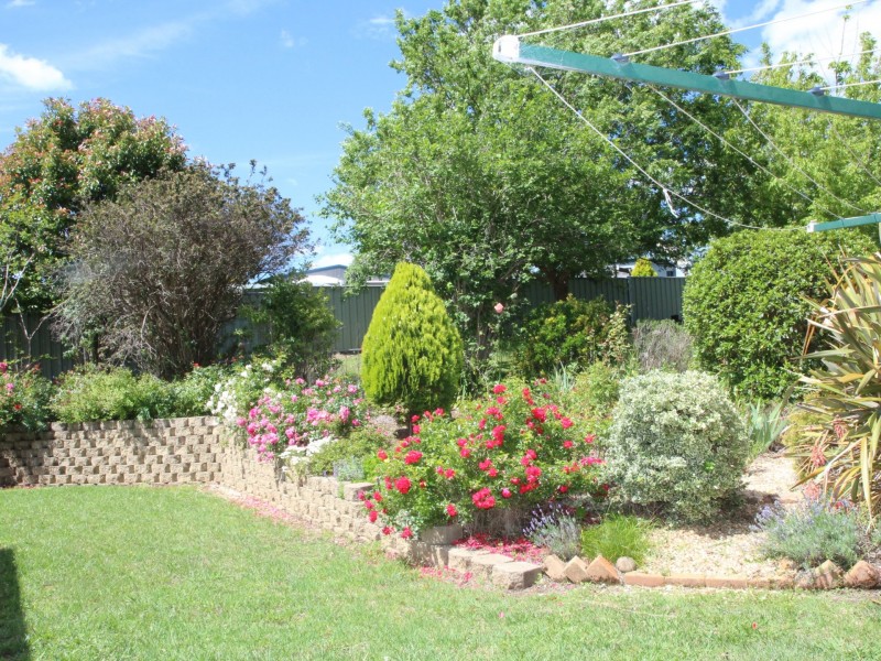 1 Cramsie Crescent, Glen Innes NSW 2370