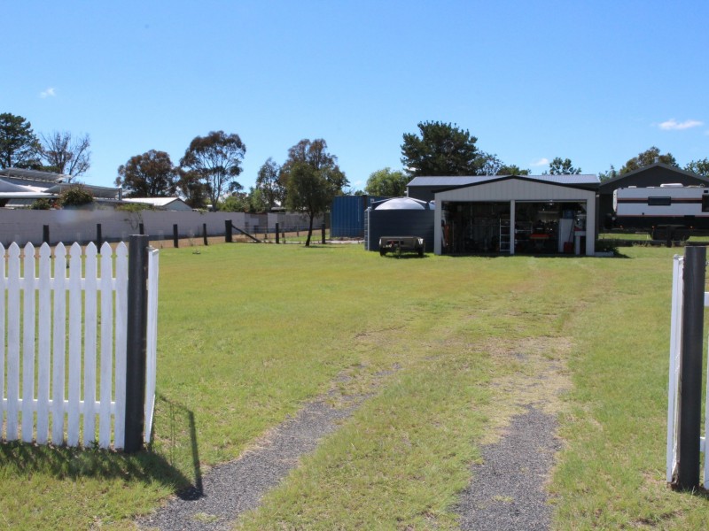 10 Valley Street, Deepwater NSW 2371