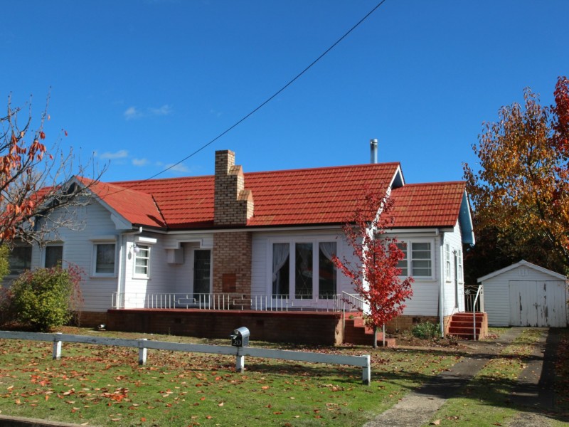 20 Clarke Street, Glen Innes NSW 2370
