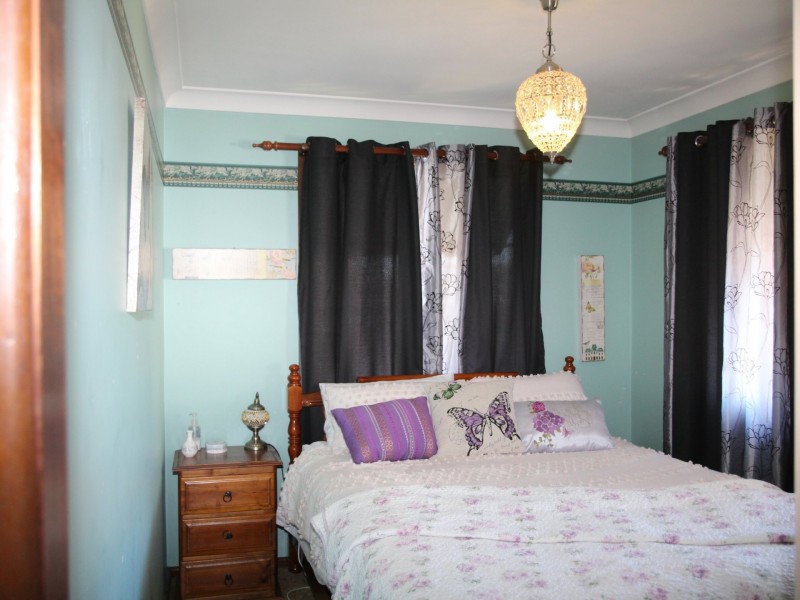 165 Lambeth Street, Glen Innes NSW 2370