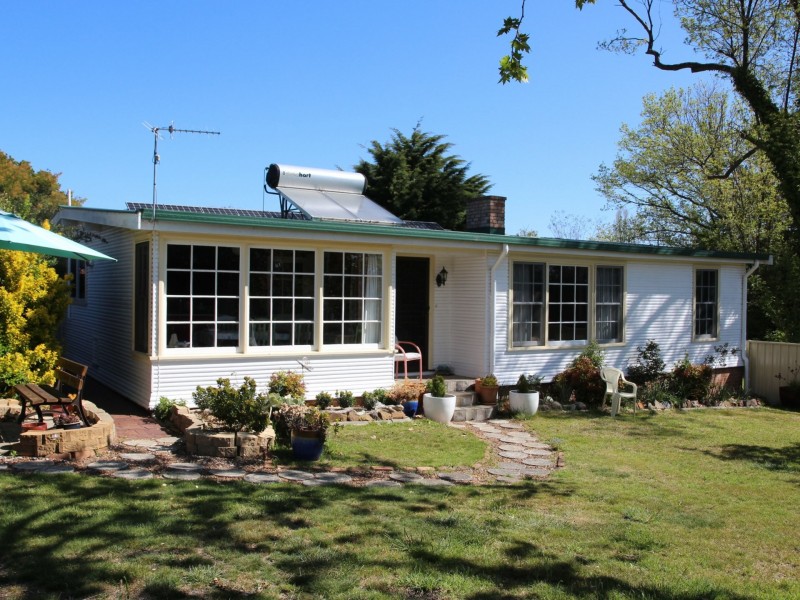 4 Young Street, Glen Innes NSW 2370