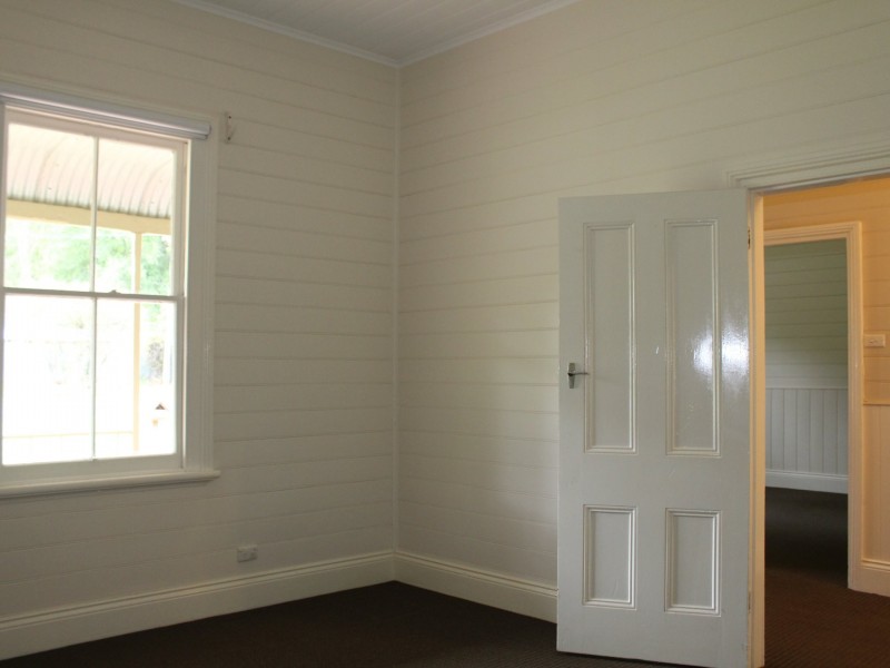 284 Bourke Street, Glen Innes NSW 2370