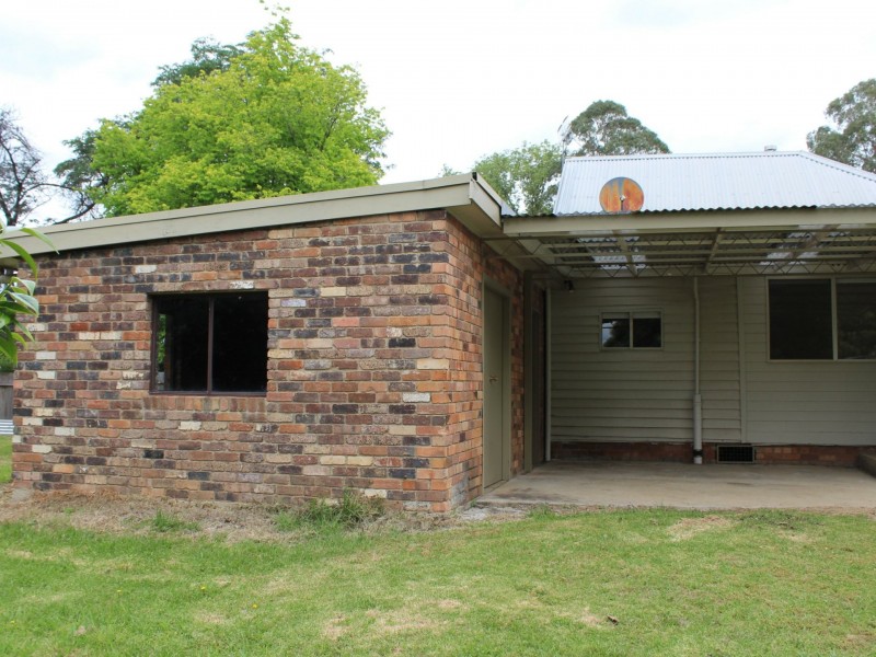 284 Bourke Street, Glen Innes NSW 2370