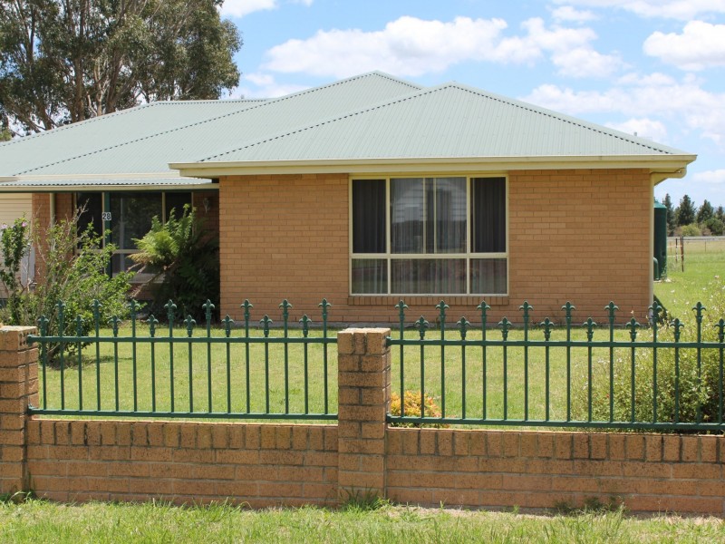 28 Cadell Street, Deepwater NSW 2371