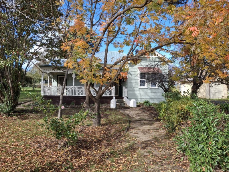 75 Church Street, Glen Innes NSW 2370