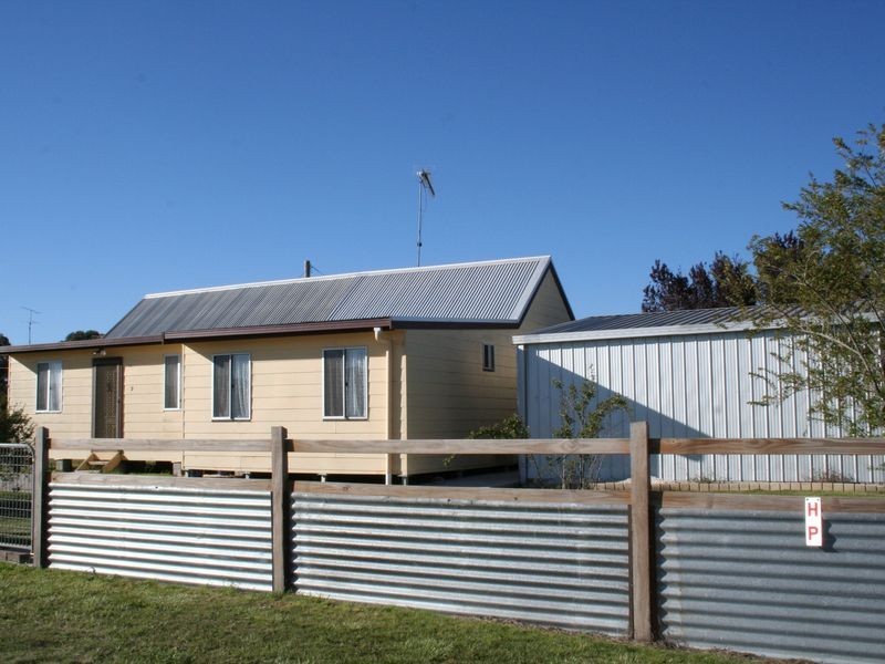 7 Blythe Street, Deepwater NSW 2371