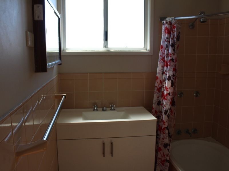 3/1 Short Street, Glen Innes NSW 2370