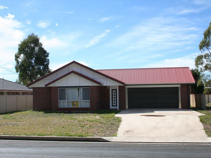 57 Abbott Street, Glen Innes NSW 2370