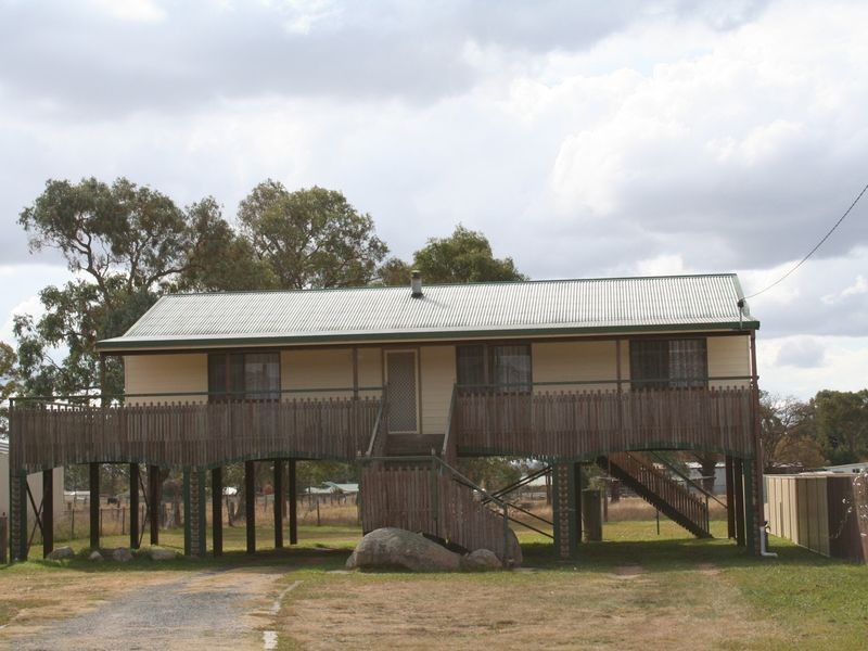 20 Thomas Street, Glen Innes NSW 2370