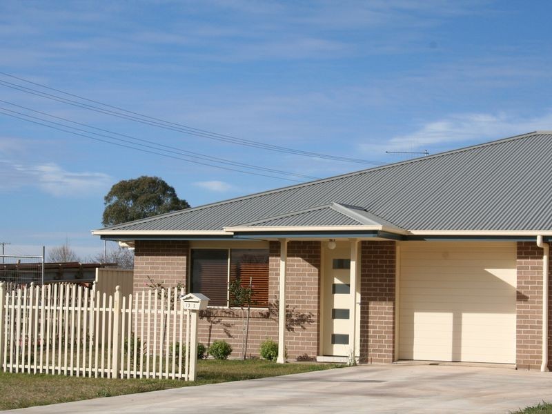 2/75 Abbott Street, Glen Innes NSW 2370
