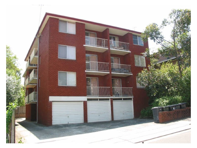 9/15 Linsley Street, Gladesville NSW 2111