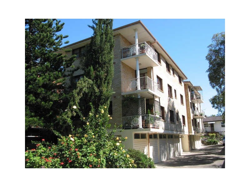 4/12 Pittwater Road, Gladesville NSW 2111
