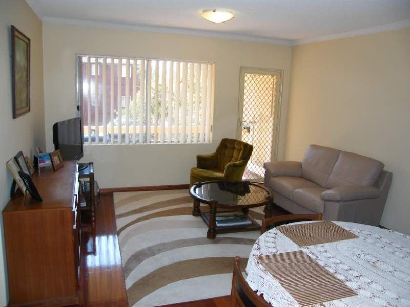 5/9A Cambridge Street, Gladesville NSW 2111