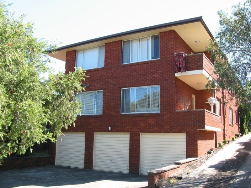 1/4 Batemans Road, Gladesville NSW 2111