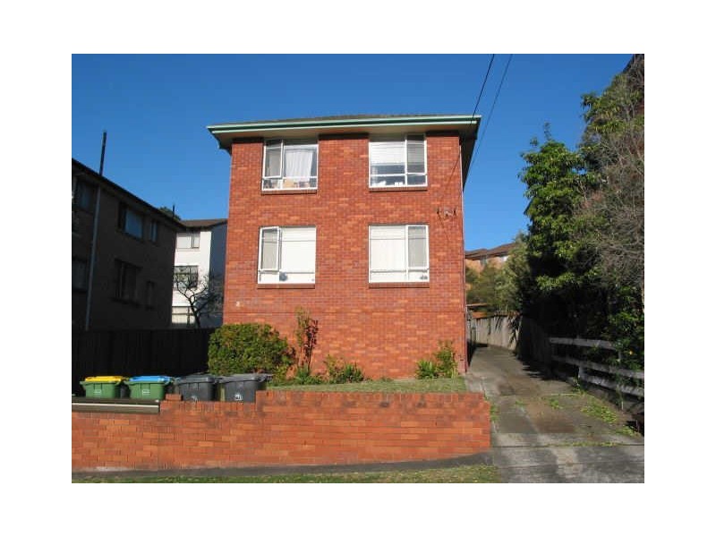 2/2 Harvard Street, Gladesville NSW 2111