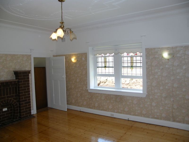 2 Thompson Street, Gladesville NSW 2111