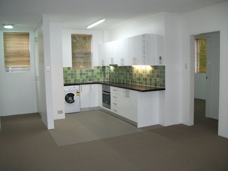 8/23 Meriton Street, Gladesville NSW 2111