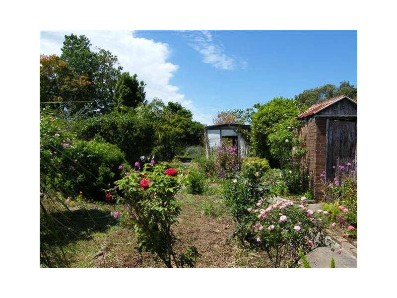 43 Batemans Road, Gladesville NSW 2111