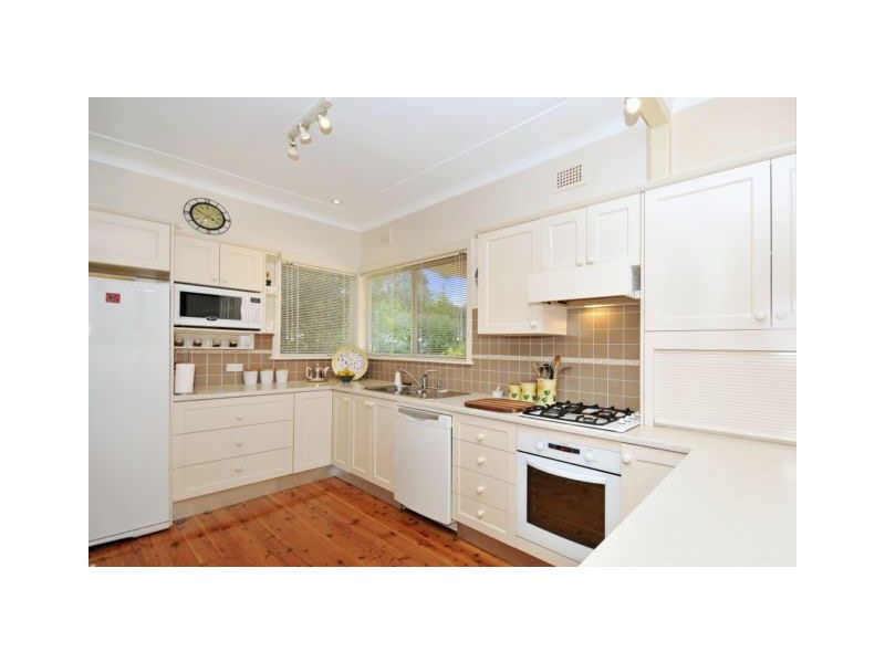 4 Olive Street, Ryde NSW 2112