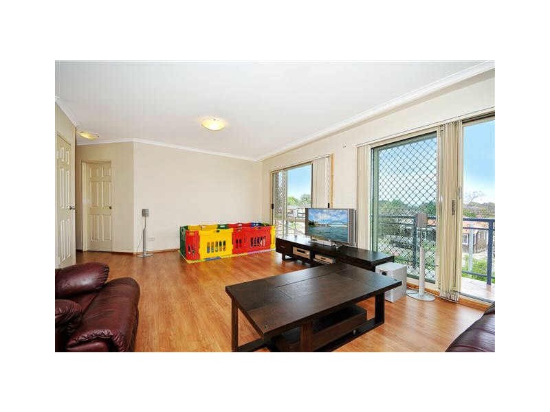 6/13-17 Morrison Road, Gladesville NSW 2111