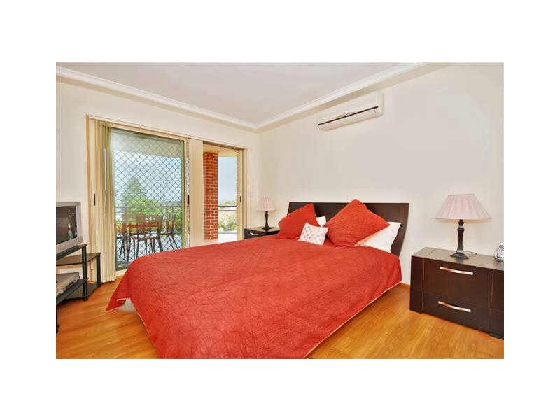 6/13-17 Morrison Road, Gladesville NSW 2111